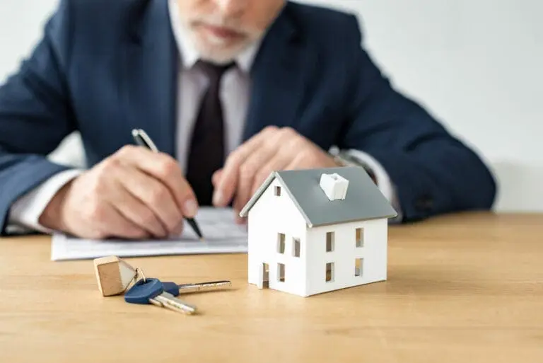 Prêt Professionnel - Chasseur de Prêt Immobilier